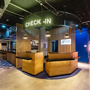 *** Hotel Holiday Express Zentrum By Ihg Germany